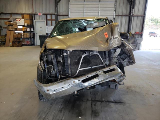 Photo 5 from auction – 2004 CHEVROLET SILVERADO with VIN 1GCEC14V44Z116375