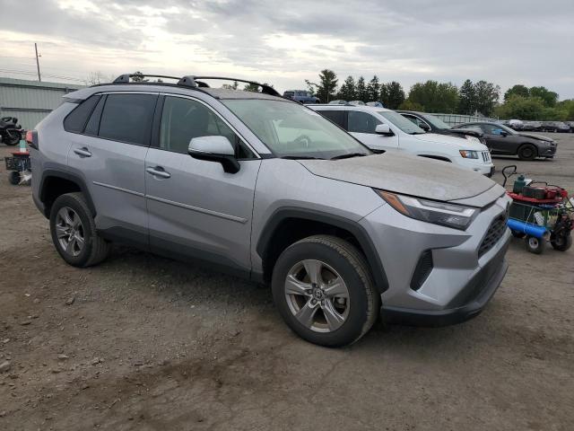 Photo 4 from auction – 2023 TOYOTA RAV4 XLE with VIN JTMP1RFV4PD094387