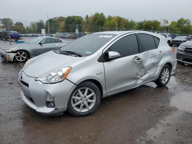 TOYOTA PRIUS C 2012 with VIN JTDKDTB30C1510904 - Photo from auction