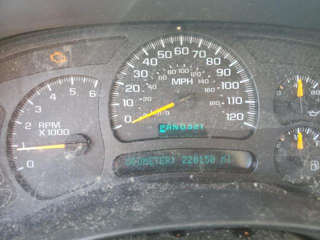 Photo 9 from auction – 2005 CHEVROLET SILVERADO with VIN 2GCEC19V051204004