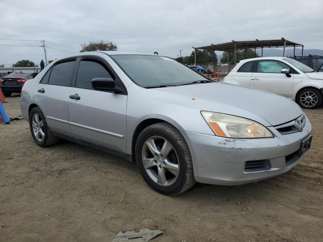 Photo 4 from auction – 2006 HONDA ACCORD VAL with VIN JHMCM56166C010553