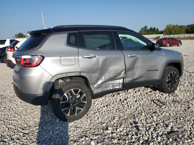 Photo 3 from auction – 2020 JEEP COMPASS TR with VIN 3C4NJDDBXLT177670