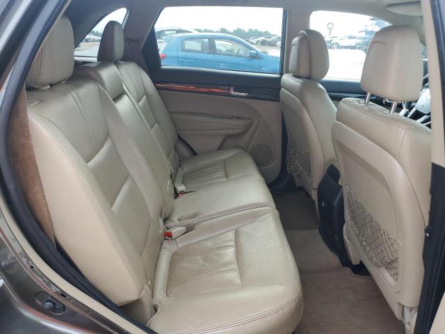 Photo 11 from auction – 2013 KIA SORENTO EX with VIN 5XYKU4A22DG353733