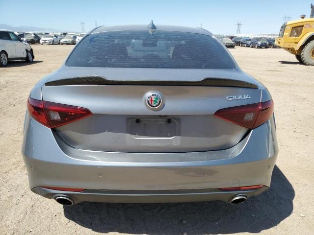 Photo 6 from auction – 2017 ALFA ROMEO GIULIA with VIN ZARFAEBN6H7537753