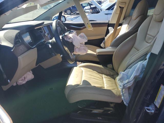 Photo 7 from auction – 2017 TESLA MODEL X with VIN 5YJXCAE23HF039295