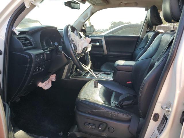 Photo 7 from auction – 2014 TOYOTA 4RUNNER SR with VIN JTEBU5JR3E5167594