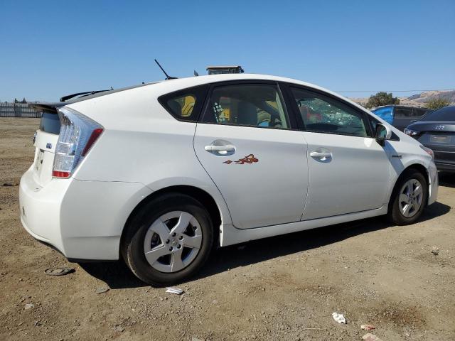 Zdjęcie 3 z aukcji – 2011 TOYOTA PRIUS z VIN JTDKN3DU8B5371910
