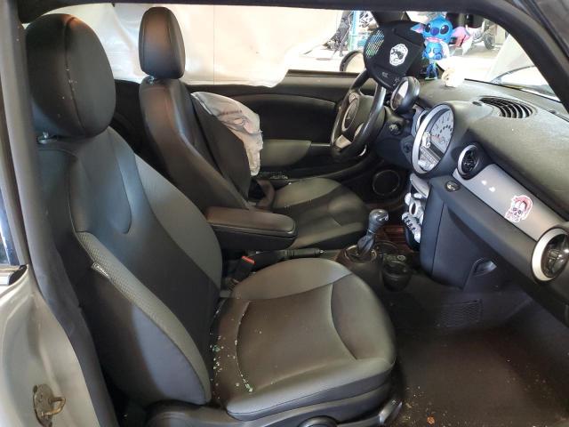 Photo 7 from auction – 2010 MINI COOPER CLU with VIN WMWML3C54ATX38382