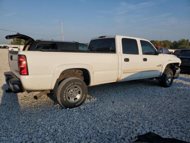 Photo 3 from auction – 2004 CHEVROLET SILVERADO with VIN 1GCHK23104F151338