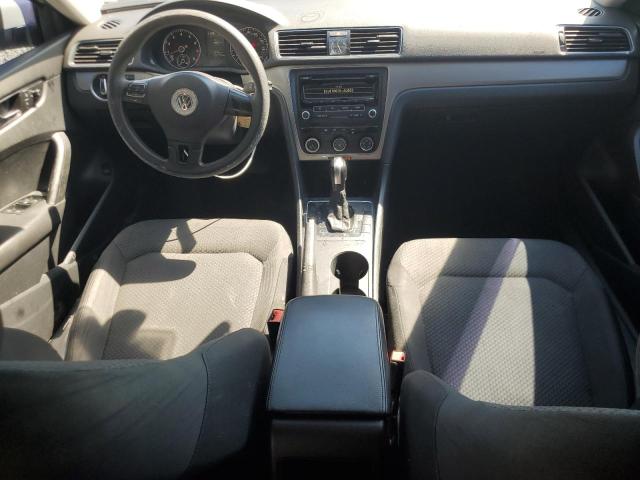 Photo 8 from auction – 2013 VOLKSWAGEN PASSAT S with VIN 1VWAP7A33DC105425