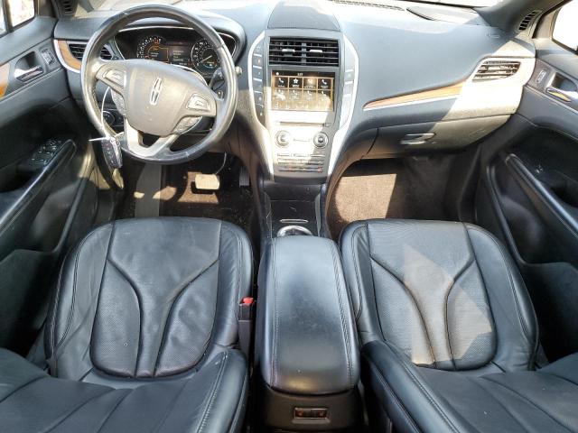 Photo 8 from auction – 2017 LINCOLN MKC RESERV with VIN 5LMCJ3D98HUL69934
