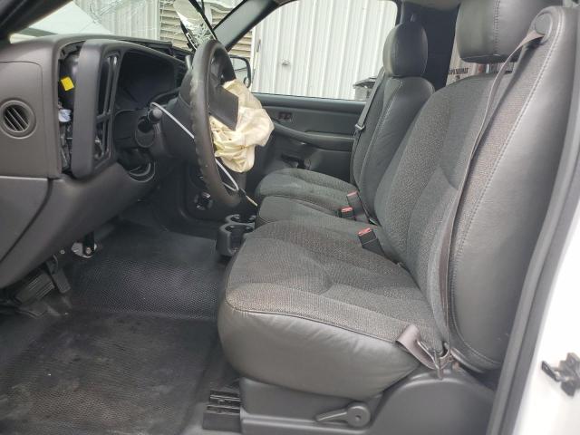 Photo 7 from auction – 2004 CHEVROLET SILVERADO with VIN 1GCEC14V84Z108022