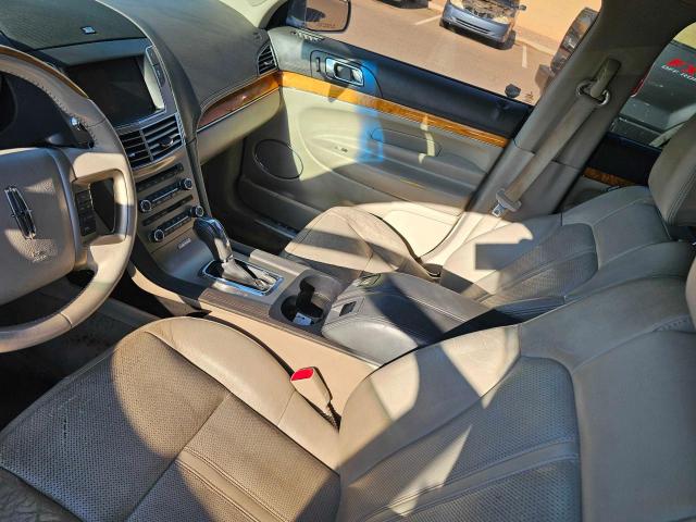 Photo 9 from auction – 2010 LINCOLN MKT with VIN 2LMHJ5FR1ABJ13944