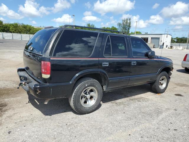 Photo 3 from auction – 2000 CHEVROLET BLAZER with VIN 1GNCS13W62K142736