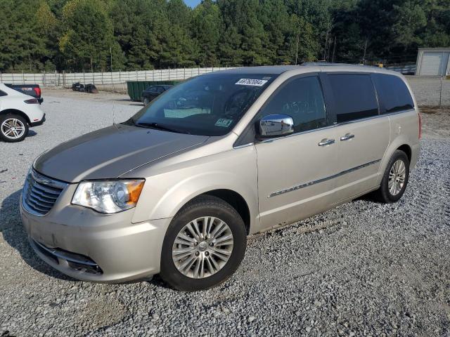 Photo 1 from auction – 2013 CHRYSLER TOWN & COU with VIN 2C4RC1CG8DR531360