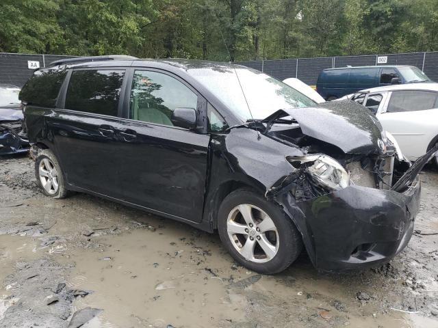 Photo 4 from auction – 2012 TOYOTA SIENNA LE with VIN 5TDKK3DC1CS268906