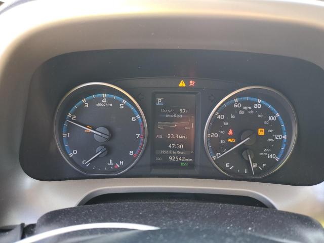Photo 9 from auction – 2018 TOYOTA RAV4 ADVEN with VIN 2T3RFREV6JW818098