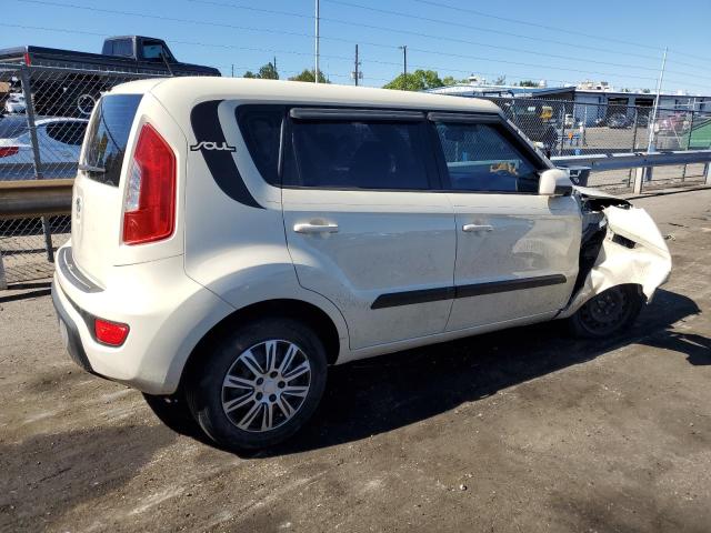 Photo 3 from auction – 2013 KIA SOUL with VIN KNDJT2A51D7493864
