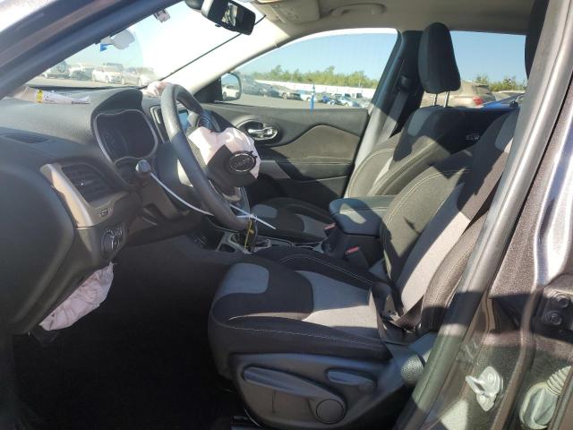 Photo 7 from auction – 2018 JEEP CHEROKEE L with VIN 1C4PJLCB3JD615369