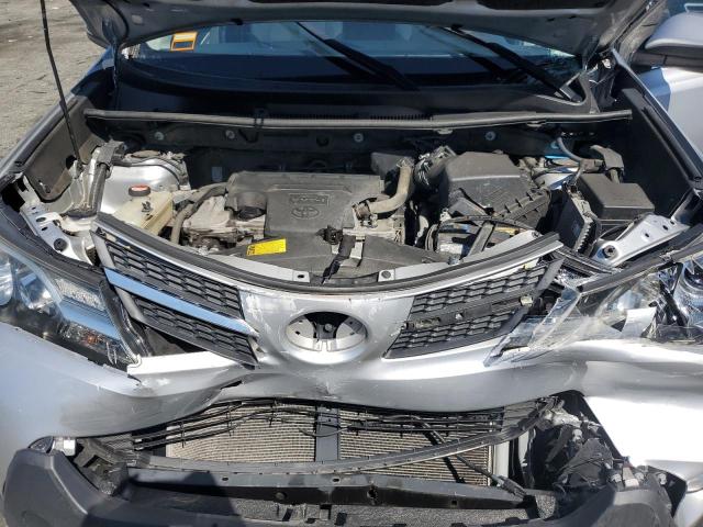 Photo 12 from auction – 2015 TOYOTA RAV4 XLE with VIN JTMRFREV6FD127609