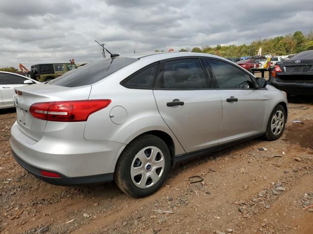 Photo 3 from auction – 2017 FORD FOCUS S with VIN 1FADP3E2XHL321729