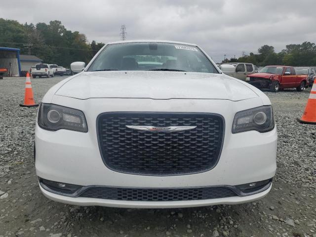 Photo 5 from auction – 2017 CHRYSLER 300 S with VIN 2C3CCAGG9HH587016