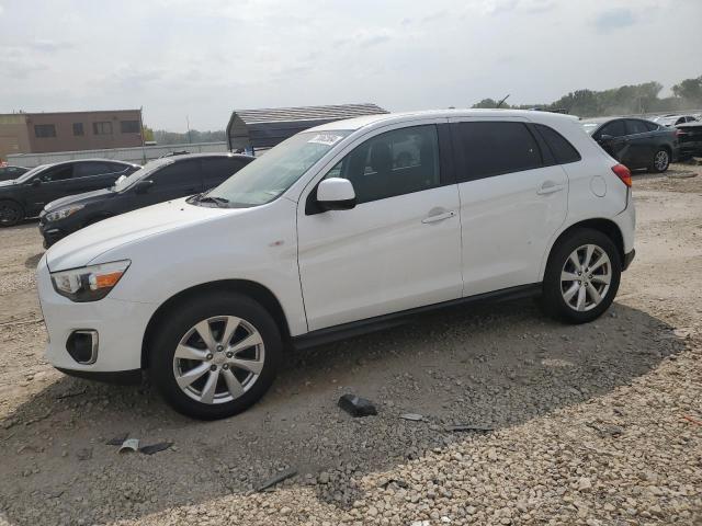 MITSUBISHI OUTLANDER 2015 con VIN 4A4AP3AU1FE029028 - Foto de la subasta
