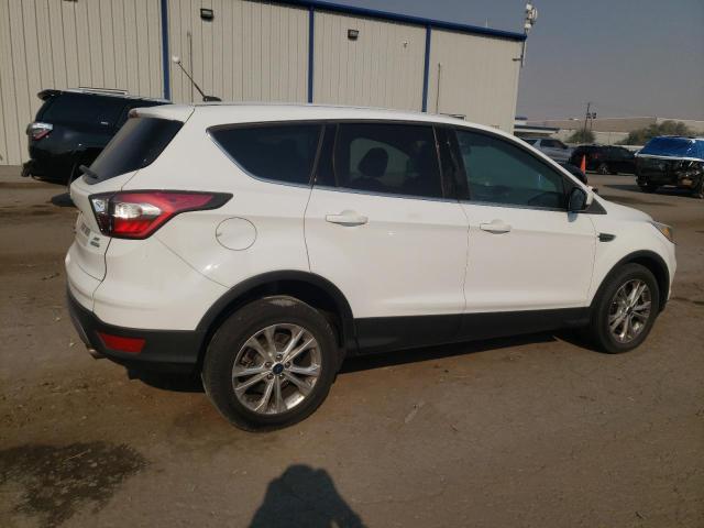Photo 3 from auction – 2017 FORD ESCAPE SE with VIN 1FMCU0GD7HUB53467