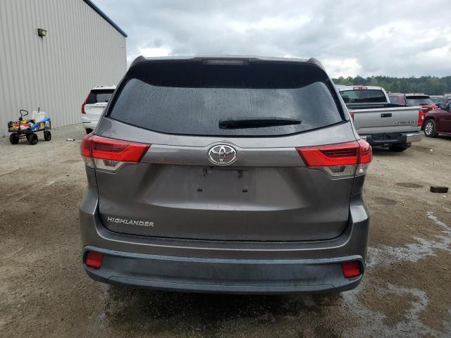 Photo 6 from auction – 2018 TOYOTA HIGHLANDER with VIN 5TDZARFH7JS035994
