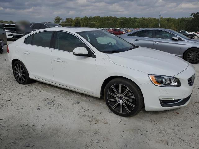 Photo 4 from auction – 2017 VOLVO S60 PLATIN with VIN LYV402HM1HB143381
