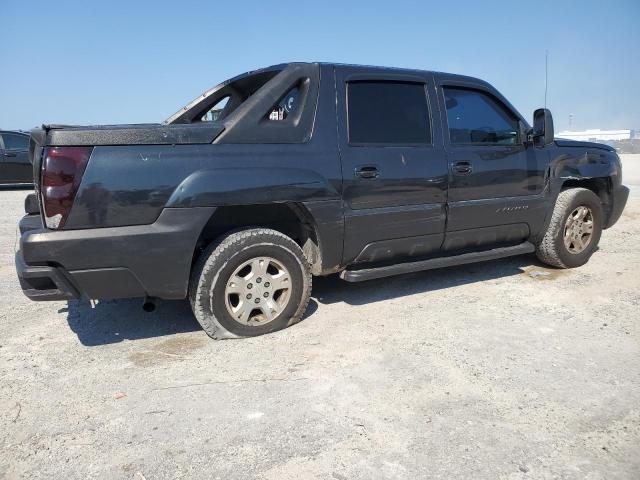 Photo 3 from auction – 2004 CHEVROLET AVALANCHE with VIN 3GNEC12TX4G138373