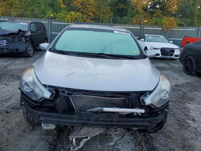 Photo 5 from auction – 2015 KIA FORTE LX with VIN KNAFX4A6XF5269566