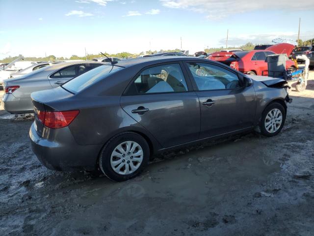 Photo 3 from auction – 2013 KIA FORTE EX with VIN KNAFU4A21D5729720
