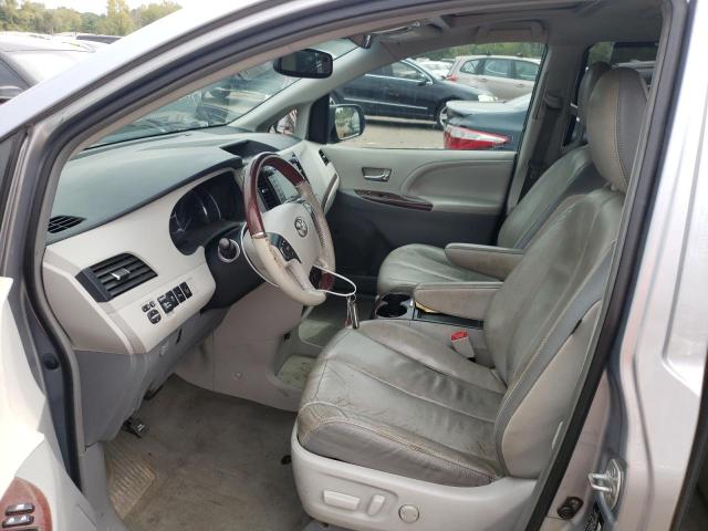 Photo 7 from auction – 2013 TOYOTA SIENNA XLE with VIN 5TDYK3DC4DS302283