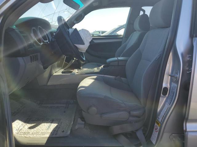 Photo 7 from auction – 2005 TOYOTA 4RUNNER SR with VIN JTEZU14R358028518