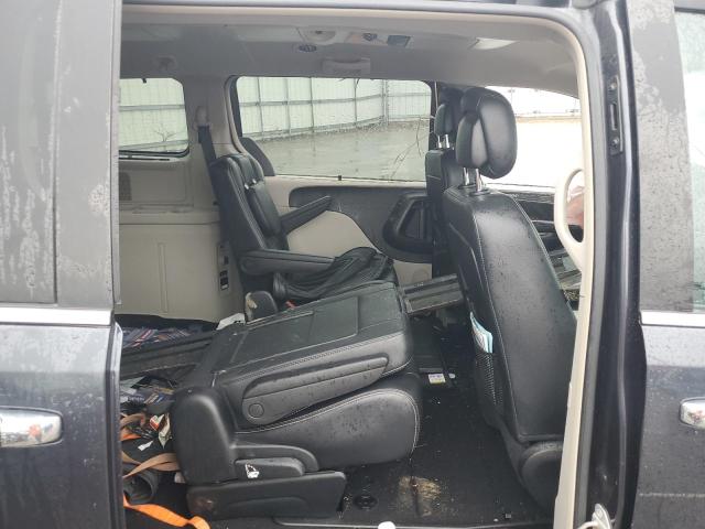 Photo 11 from auction – 2014 CHRYSLER TOWN & COU with VIN 2C4RC1CG2ER365323