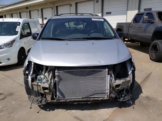 Photo 5 from auction – 2011 HONDA ODYSSEY TO with VIN 5FNRL5H99BB063021