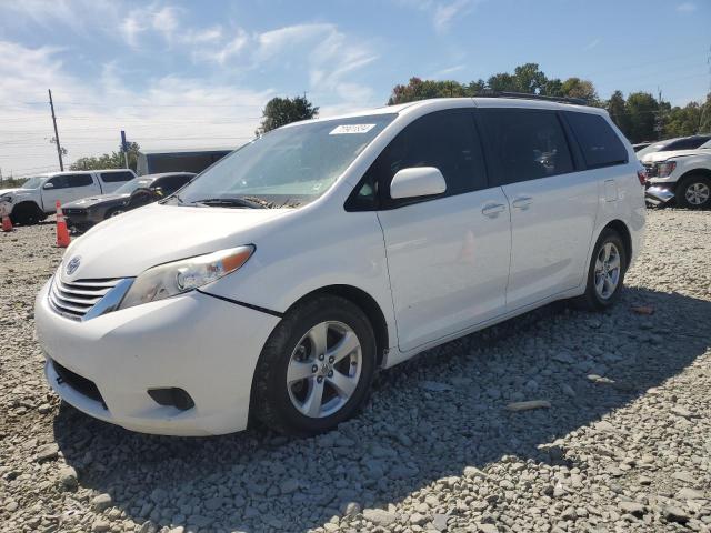 Photo 1 from auction – 2016 TOYOTA SIENNA LE with VIN 5TDKK3DC8GS723594