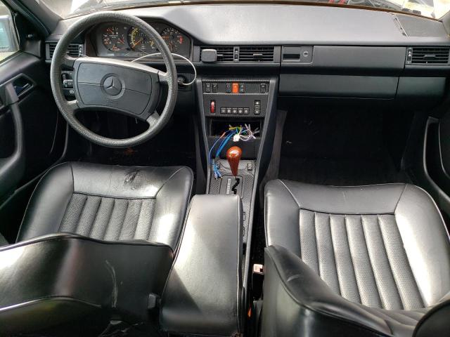 Photo 8 from auction – 1989 MERCEDES-BENZ 300 E with VIN WDBEA30D8KB012989