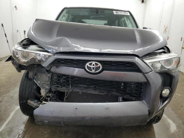 Photo 5 from auction – 2015 TOYOTA 4RUNNER SR with VIN JTEBU5JR3F5222708
