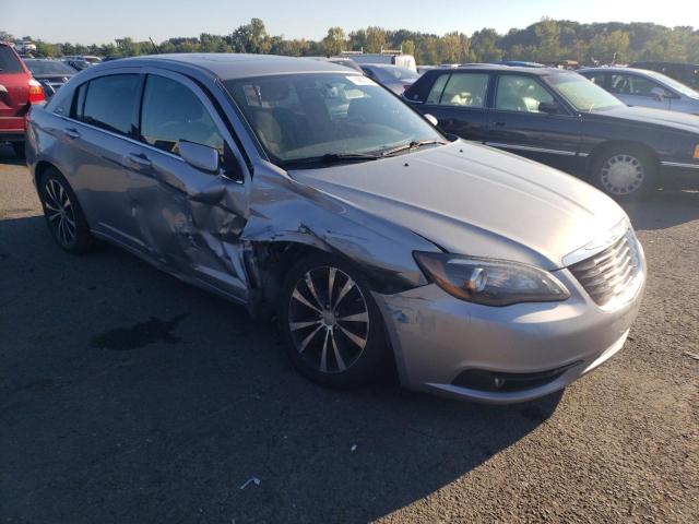 Photo 4 from auction – 2013 CHRYSLER 200 TOURIN with VIN 1C3CCBBB5DN593267