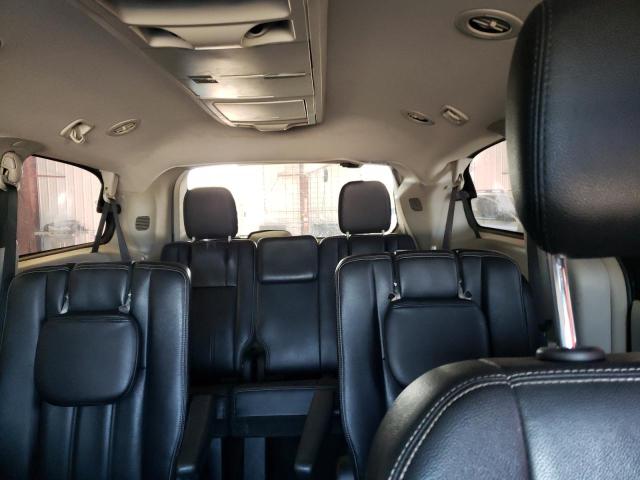 Photo 10 from auction – 2015 CHRYSLER TOWN & COU with VIN 2C4RC1BG6FR570985