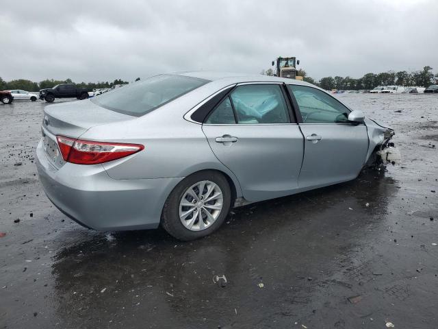 Photo 3 from auction – 2017 TOYOTA CAMRY LE with VIN 4T1BF1FK5HU695968