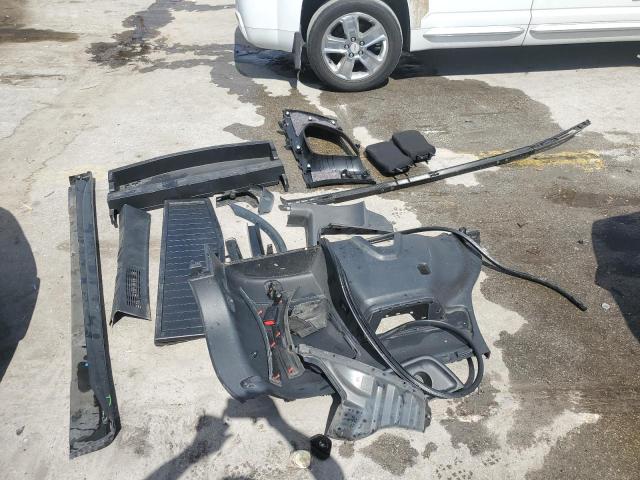 Photo 13 from auction – 2018 MITSUBISHI OUTLANDER with VIN JA4AD3A31JZ044857