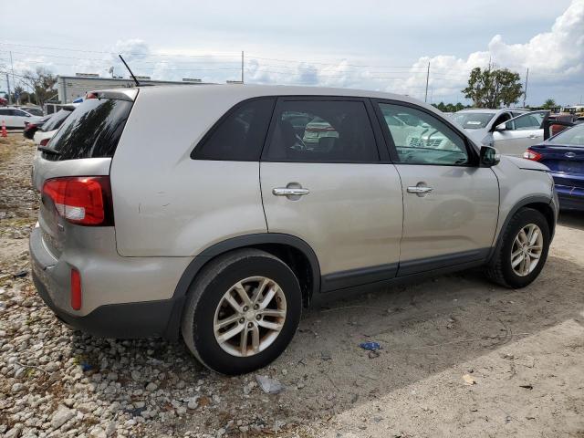 Photo 3 from auction – 2014 KIA SORENTO LX with VIN 5XYKT3A68EG496462