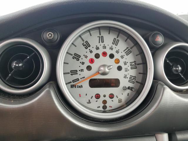Photo 9 from auction – 2006 MINI COOPER S with VIN WMWRE335X6TL19203