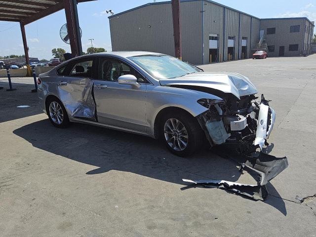 Photo 4 from auction – 2017 FORD FUSION SE with VIN 3FA6P0HD0HR268528
