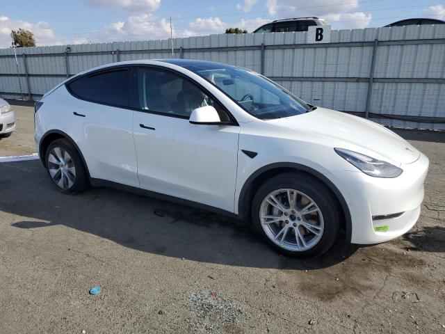 Photo 4 from auction – 2021 TESLA MODEL Y with VIN 5YJYGDEE4MF275078