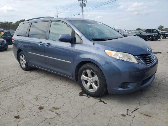 Photo 4 from auction – 2013 TOYOTA SIENNA LE with VIN 5TDKK3DC1DS390960