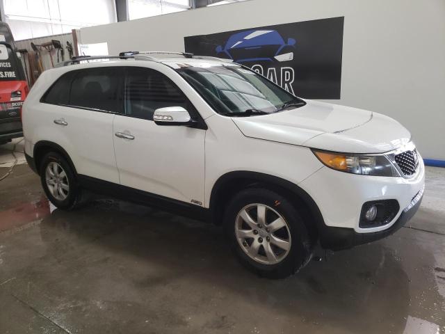 Photo 4 from auction – 2012 KIA SORENTO BA with VIN 5XYKTCA68CG225561